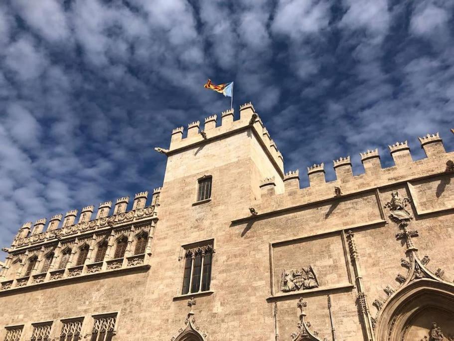Apartamento Loft Con Estilo Y Terraza En Centro Historico Valencia Exterior foto
